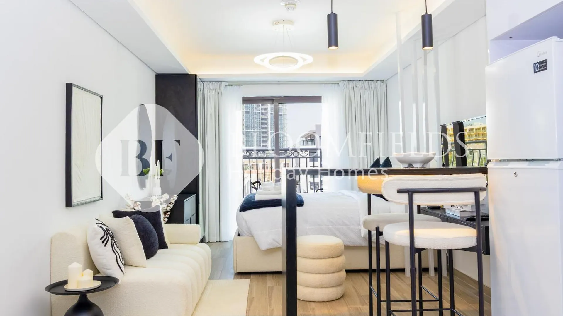 Bloomfields Modern Escape Stu In Jvc Apartment Dubai